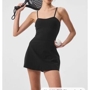 NWT ALO courtside dress
Size L